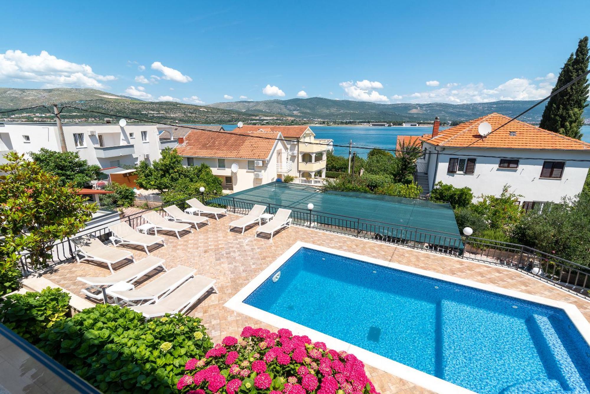 Maca Apartments & Suites Τρογκίρ Εξωτερικό φωτογραφία