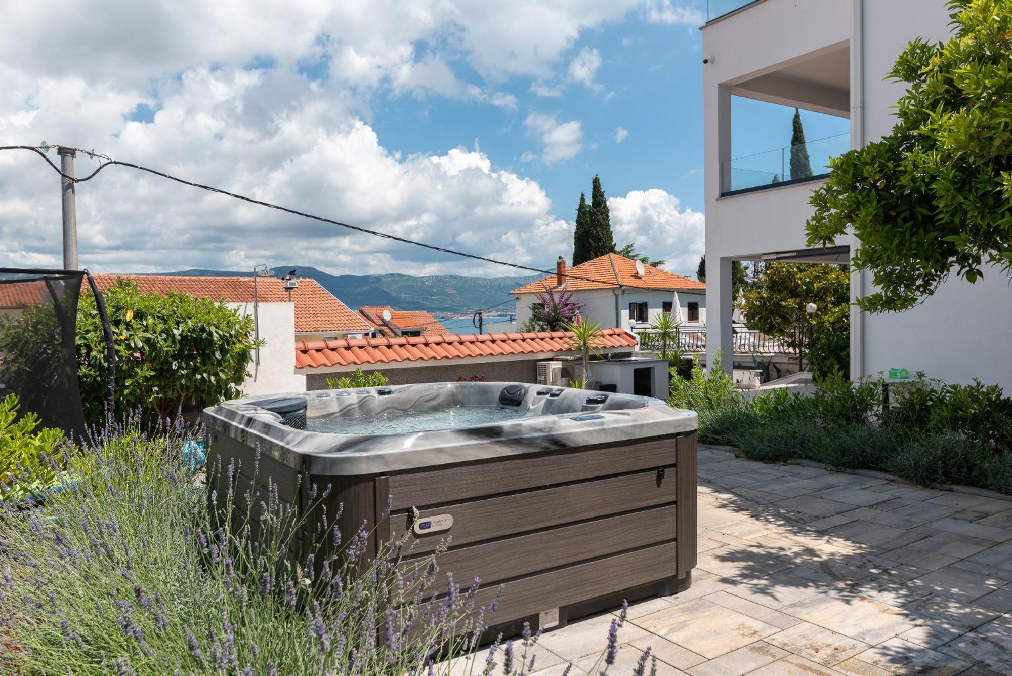 Maca Apartments & Suites Τρογκίρ Εξωτερικό φωτογραφία