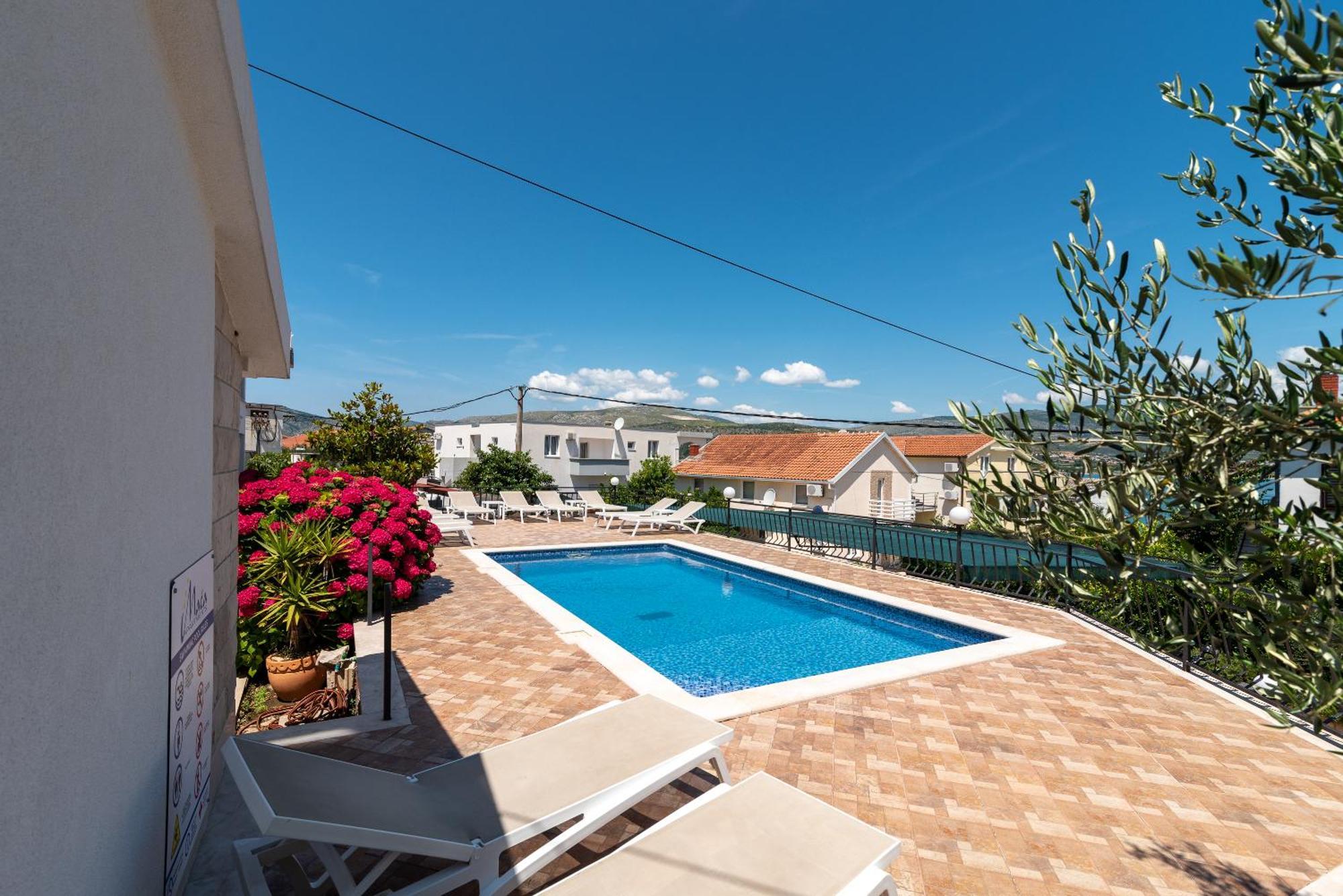 Maca Apartments & Suites Τρογκίρ Εξωτερικό φωτογραφία